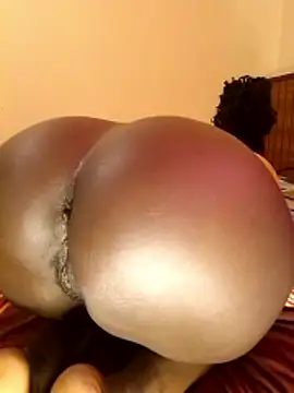 Misskhalifa  online show from December 21, 11:14 am