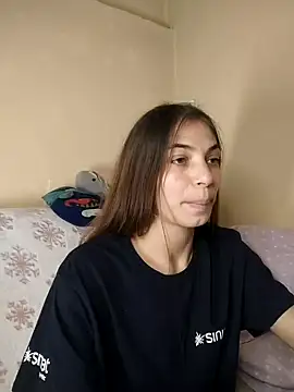 Snapshot of AntoniaHottie chatting on October 7, 9:46 am AntoniaHottie online show from October 7, 9:46 am