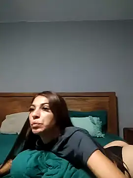 AntoniaHottie online show from August 4, 9:15 am