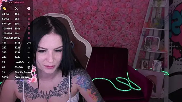 AmberDismond online show from June 16, 6:14 am