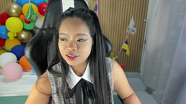 Lili 16 online show from July 9, 11:34 am
