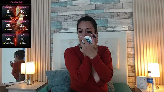 dayana mendoza69 online show from November 1, 1:26 pm