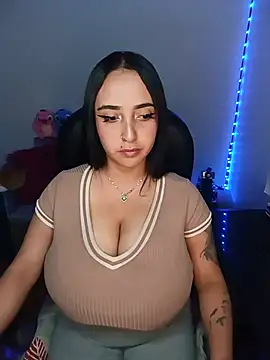 AmberGoddess  online show from August 2, 2:25 am