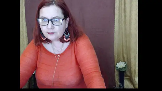 PlayfullMature online show from March 4, 5:30 pm