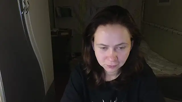 Riley Roo online show from September 30, 3:50 pm