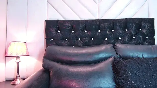 Sophia smith0 online show from June 19, 2:42 pm