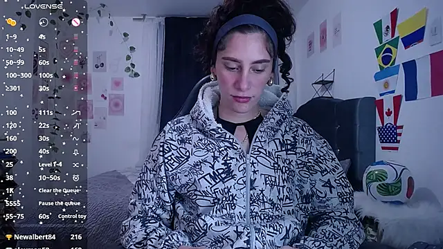 IsaBaileys  online show from June 22, 3:25 am