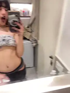 Cyberdark1312x online show from March 26, 7:32 am