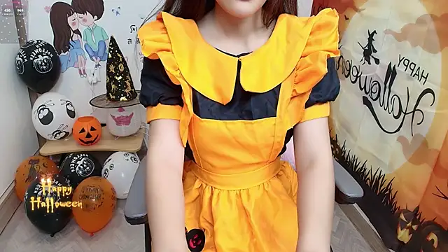  Mizuki  online show from October 31, 2:32 pm