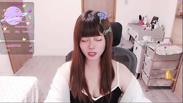 a0513 online show from April 28, 2:54 pm