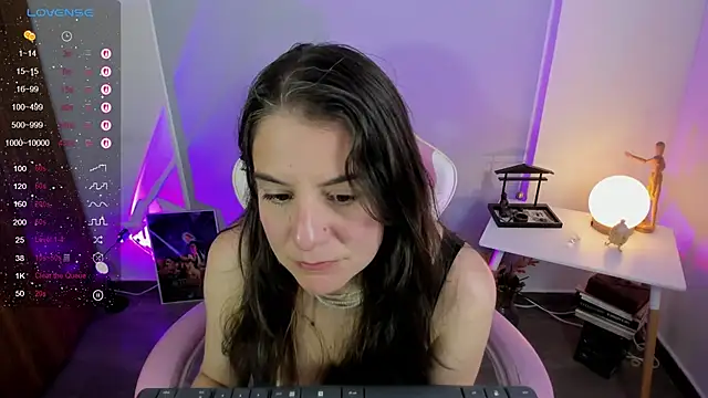 Tamara m  online show from July 18, 7:27 pm