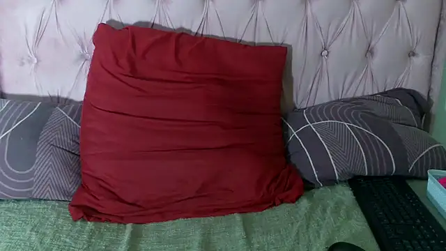 SweetMellowX1 online show from June 21, 12:20 pm