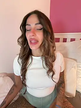 Alisa-Marie online show from July 28, 2:24 pm