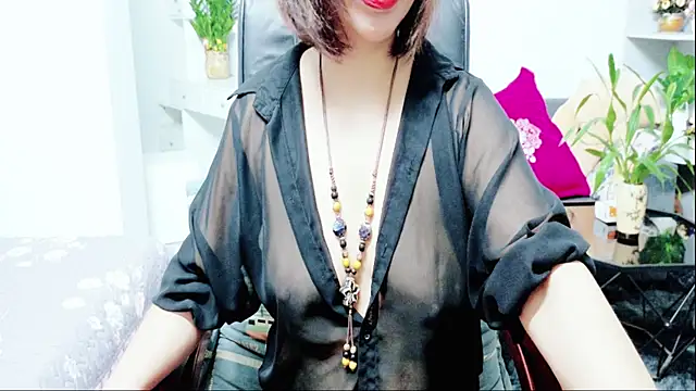 Miu-Le online show from July 4, 8:10 am