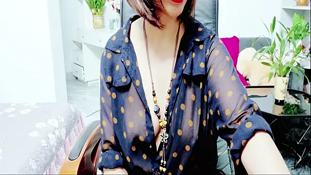 Miu-Le online show from July 3, 5:24 am