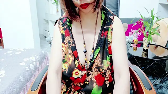 Miu-Le online show from June 27, 6:47 pm