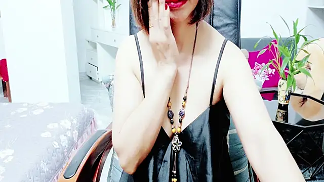 Miu-Le online show from June 28, 6:58 pm