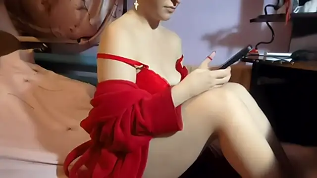  Kitti  online show from January 16, 7:54 pm