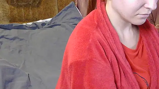  Kitti  online show from November 5, 6:02 pm