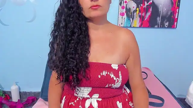 Snapshot of _luna__sweet_ chatting on October 8, 8:24 pm luna sweet online show from October 8, 8:24 pm