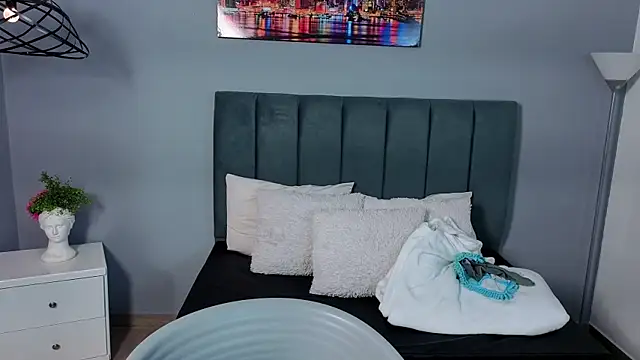 Alli cooper online show from May 5, 1:36 pm