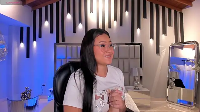 AmberLewis  online show from November 5, 3:12 am