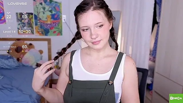 HanahW online show from November 27, 2:58 am