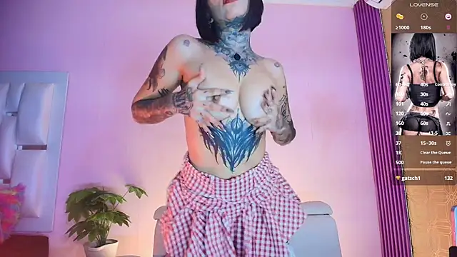 ABRILFACCINI online show from December 3, 1:35 pm