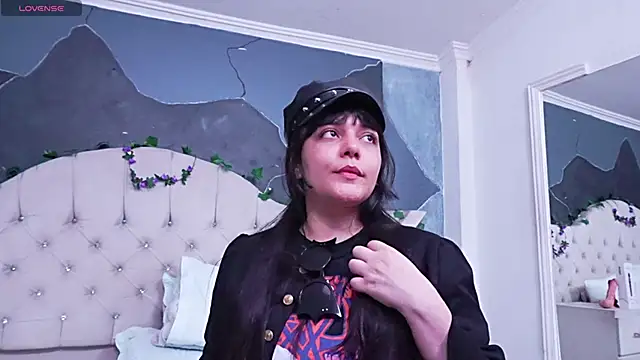 AmberGreyy  online show from May 3, 5:16 pm