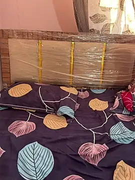 Alina Khann online show from January 17, 9:39 am