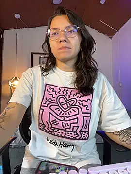 karlamorris  online show from July 27, 1:41 pm