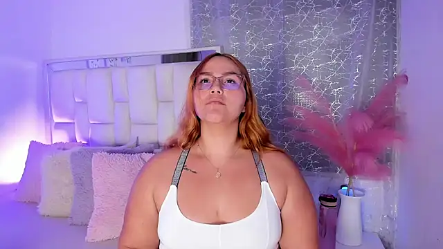 LeahxBarker online show from July 16, 4:06 am