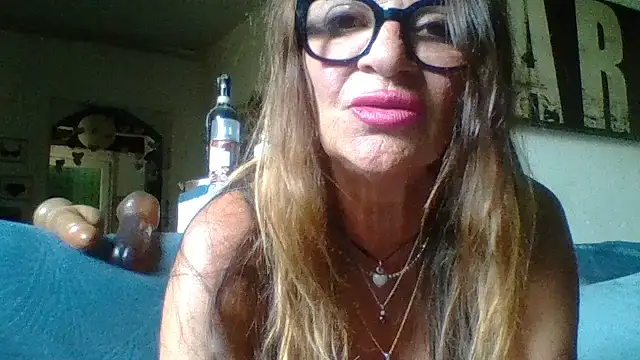 gildamilf online show from July 11, 2:39 pm
