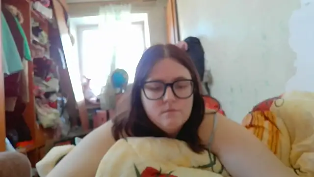 DesireMelissa online show from February 5, 9:12 am