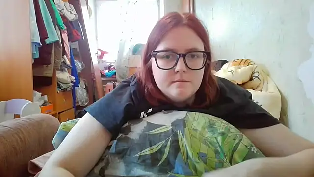 DesireMelissa online show from January 6, 8:18 am