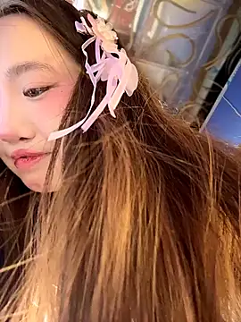 Asianpie  online show from February 19, 12:54 am