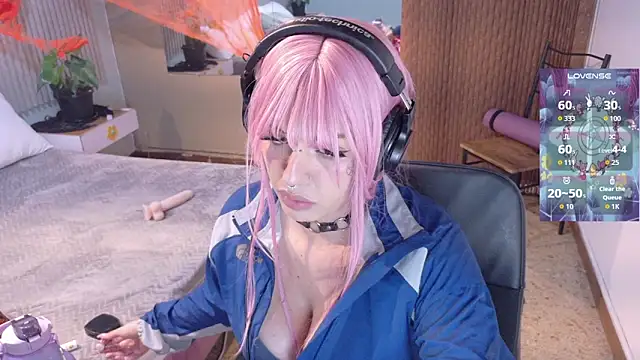 Eli666uwu online show from October 21, 4:11 pm