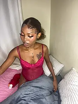 kelsie421 online show from June 2, 8:43 pm