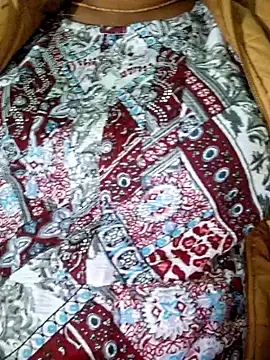 Priya Bong online show from November 18, 11:11 am