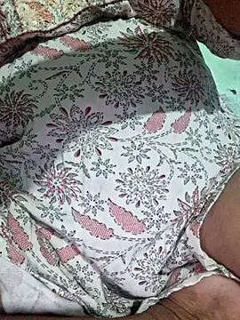 Priya Bong online show from July 29, 1:05 am