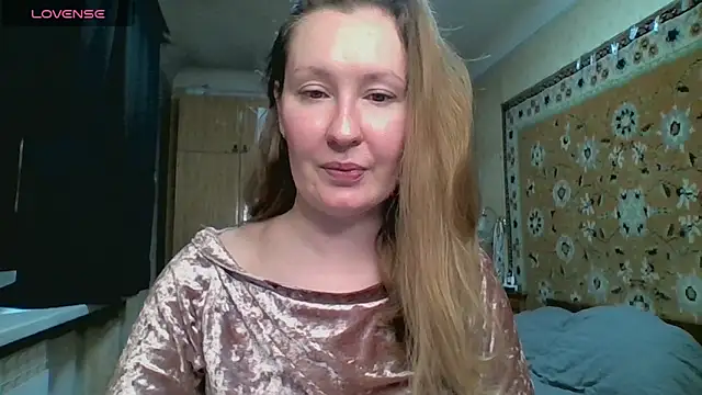 AnnaXLovers online show from May 5, 2:31 pm
