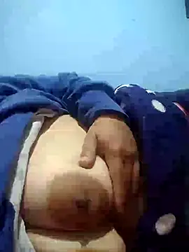  Miaaleon online show from December 2, 10:27 am