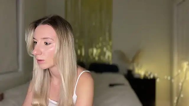  kellystar  online show from December 2, 3:41 am