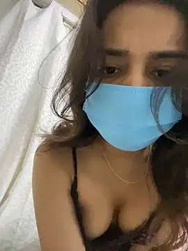 samayra124 online show from July 8, 10:45 pm