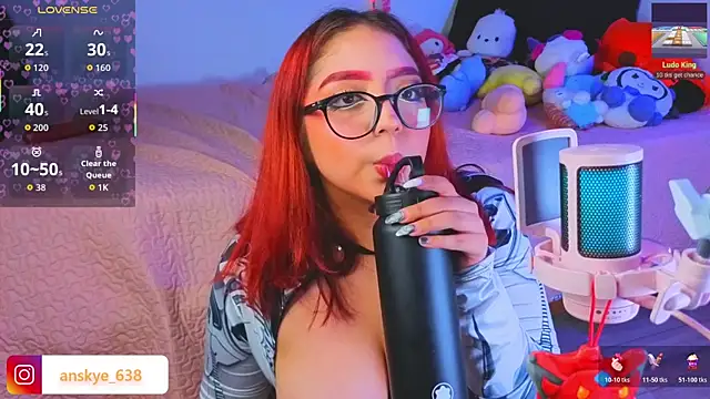 AnngelaSkye online show from January 11, 5:56 am