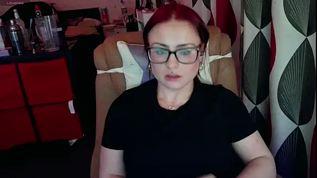 submissiveslut1996 online show from May 10, 9:50 pm