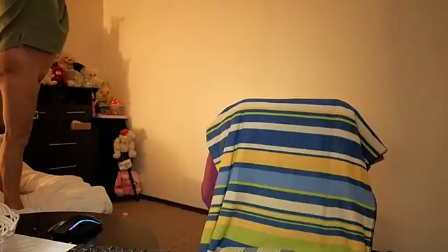 YourDreamLoverr online show from November 30, 12:37 am