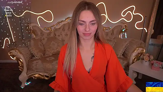 ChloeBrightt online show from October 6, 7:51 pm