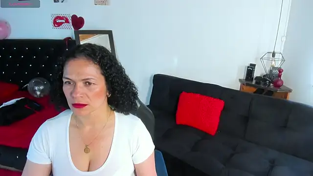Aliciia cute1 online show from July 14, 9:41 pm