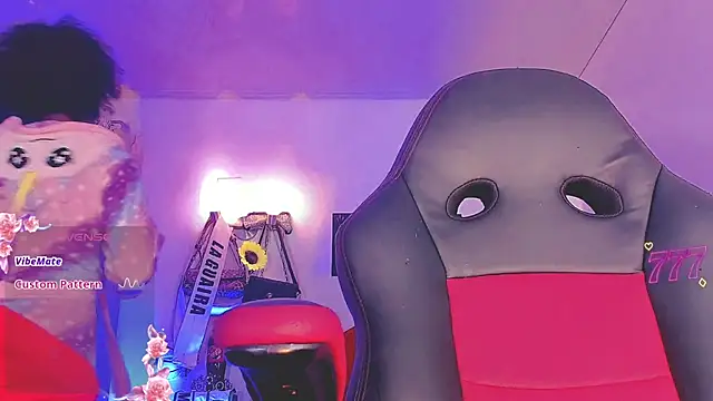 naomy  xx online show from July 22, 3:18 am
